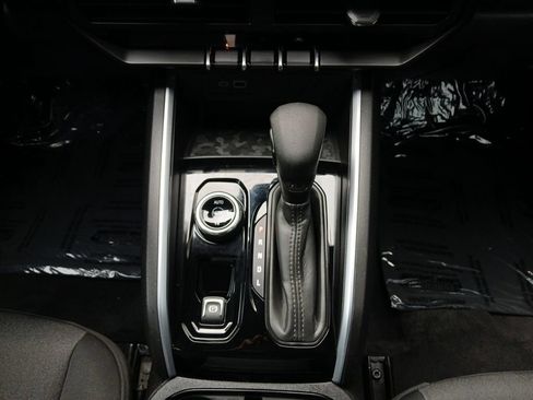 Used 2024 Chevrolet Colorado Trail Boss w/ Advanced Trailering Package AWD/4WD image 10