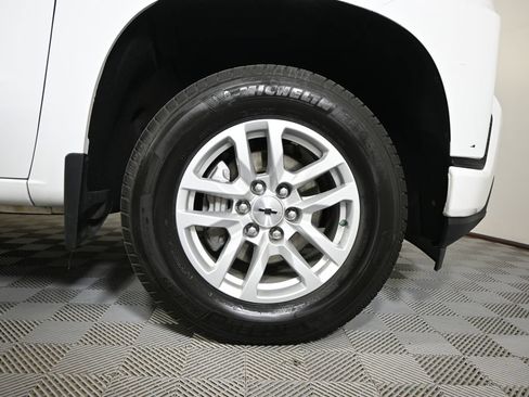 Used 2021 Chevrolet Silverado 1500 RST AWD/4WD image 12