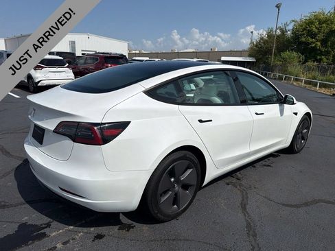 Used 2023 Tesla Model 3 Standard Range RWD image 5