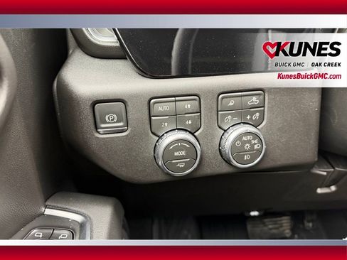 New 2026 GMC Sierra 1500 Elevation w/ Elevation Premium Package image 9