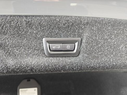 New 2026 BMW 330i xDrive Sedan w/ M Sport Package image 48