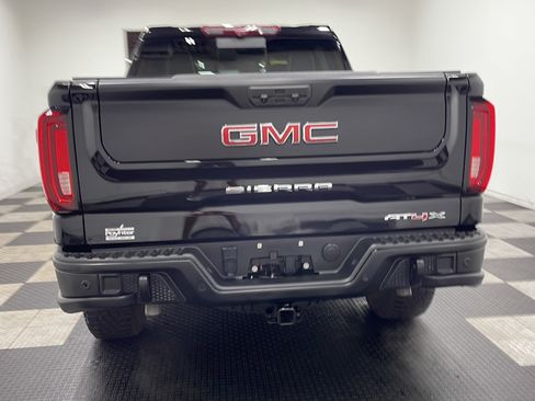 Used 2024 GMC Sierra 1500 AT4X w/ AT4X AEV Edition AWD/4WD image 17