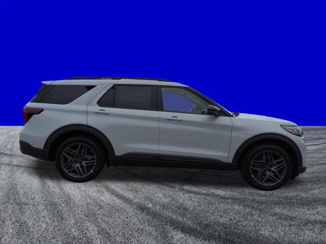 New 2027 Ford Explorer ST-Line w/ Premium Package RWD image 3
