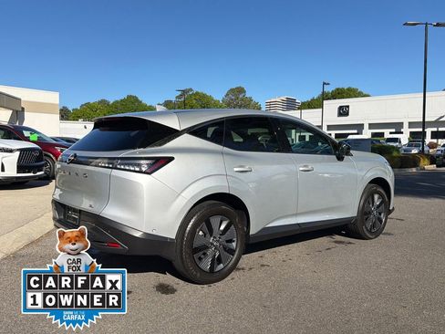 Used 2025 Nissan Murano SL AWD/4WD image 12