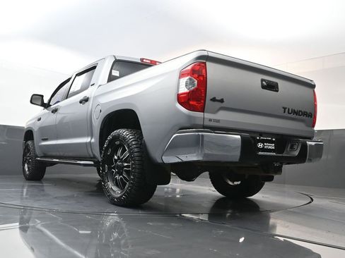 Used 2016 Toyota Tundra SR5 w/ SR5 Upgrade Package AWD/4WD image 27