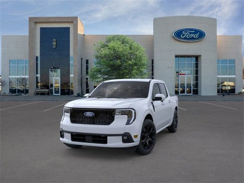 New 2026 Ford Maverick Lobo image 2