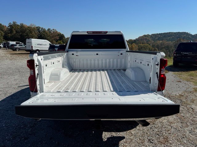 Used 2025 Chevrolet Silverado 2500 LT w/ Convenience Package AWD/4WD image 10