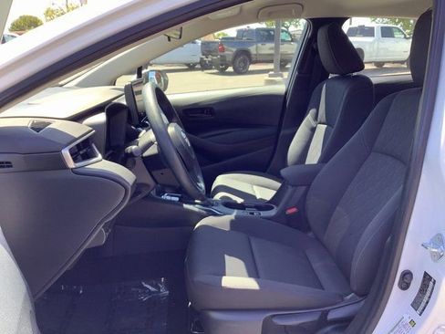 Used 2023 Toyota Corolla LE image 8