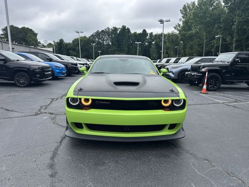 Used 2023 Dodge Challenger R/T Scat Pack RWD image 4