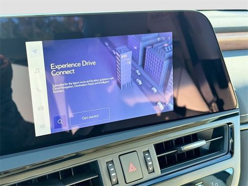 New 2025 Lexus ES 350 w/ Premium Package image 33