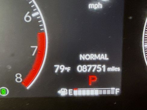 Used 2023 Honda Pilot EX-L image 16