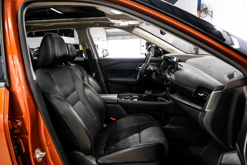 Used 2023 Nissan Rogue Platinum w/ Platinum Premium Package AWD/4WD image 34