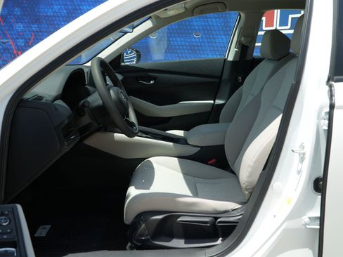 New 2026 Honda Accord LX image 16