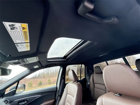 Used 2025 Honda Ridgeline RTL image 18