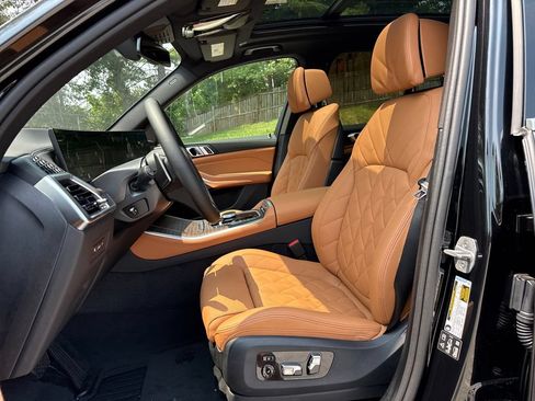New 2026 BMW X5 xDrive40i w/ Climate Comfort Package AWD/4WD image 10