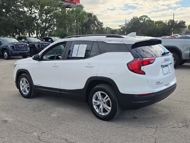 Certified 2021 GMC Terrain SLE w/ Driver Convenience Package FWD image 3