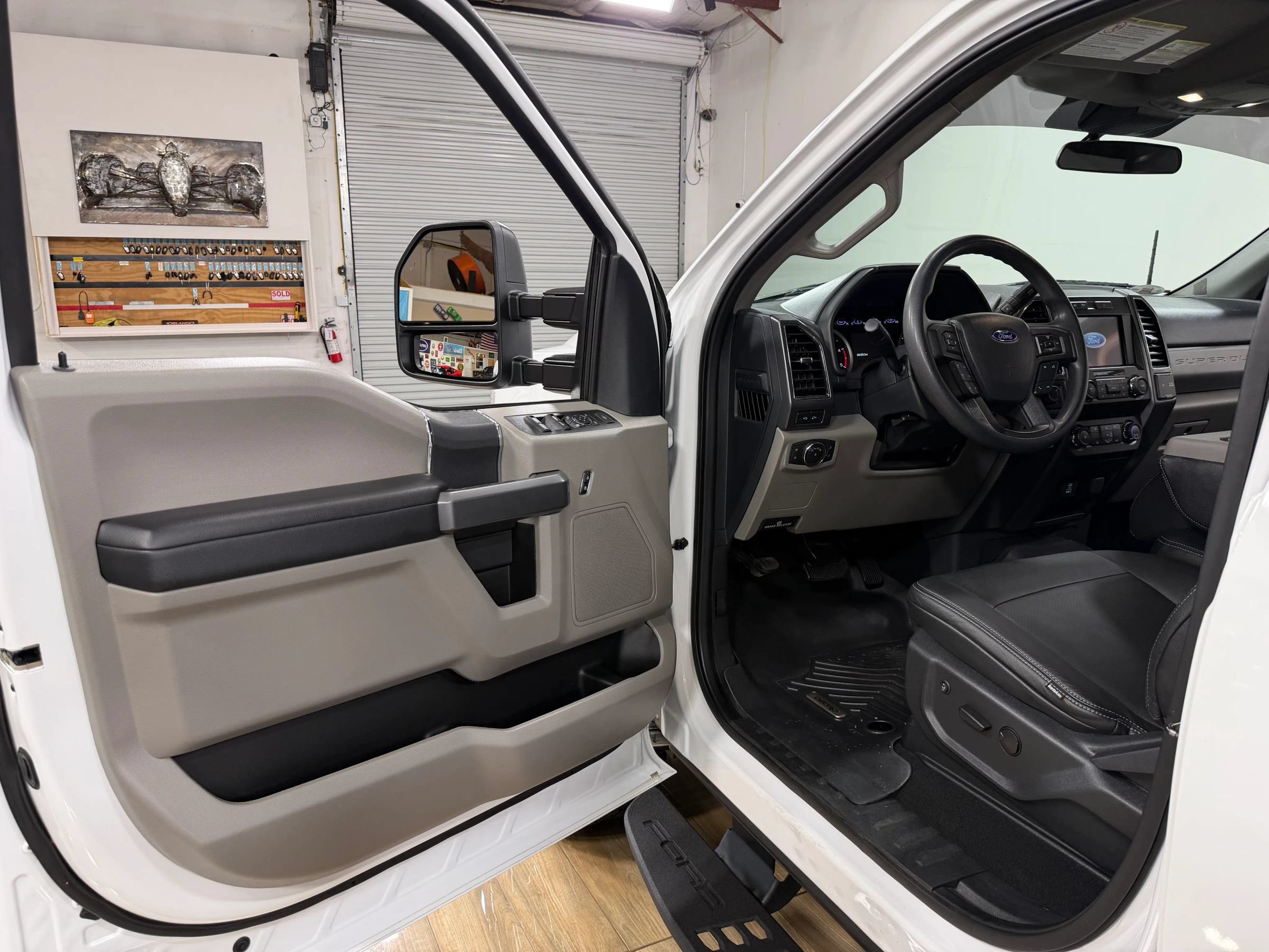 Used 2022 Ford F250 XLT w/ XLT Value Package AWD/4WD image 14