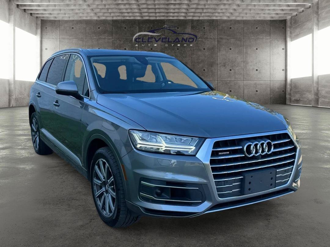 Used 2017 Audi Q7 3.0T Prestige AWD/4WD image 1
