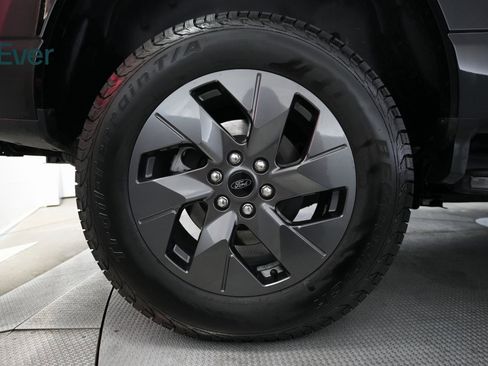 Used 2023 Ford F150 Lightning Lariat w/ Equipment Group 511A High image 12