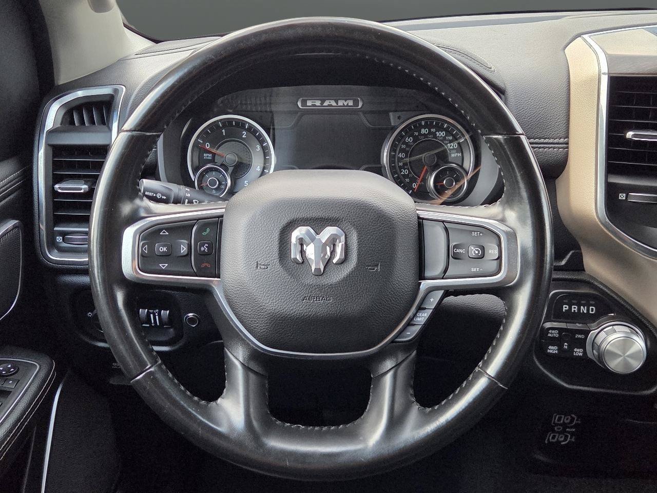 Used 2022 RAM 1500 Laramie AWD/4WD image 19
