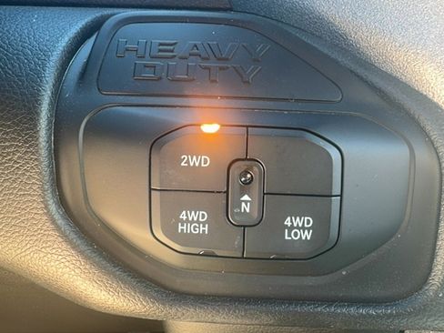 Used 2026 RAM 2500 Tradesman AWD/4WD image 16