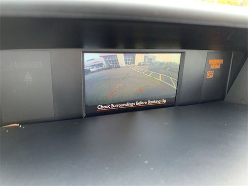 Used 2015 Subaru Forester 2.5i Premium w/ All-Weather Package image 22