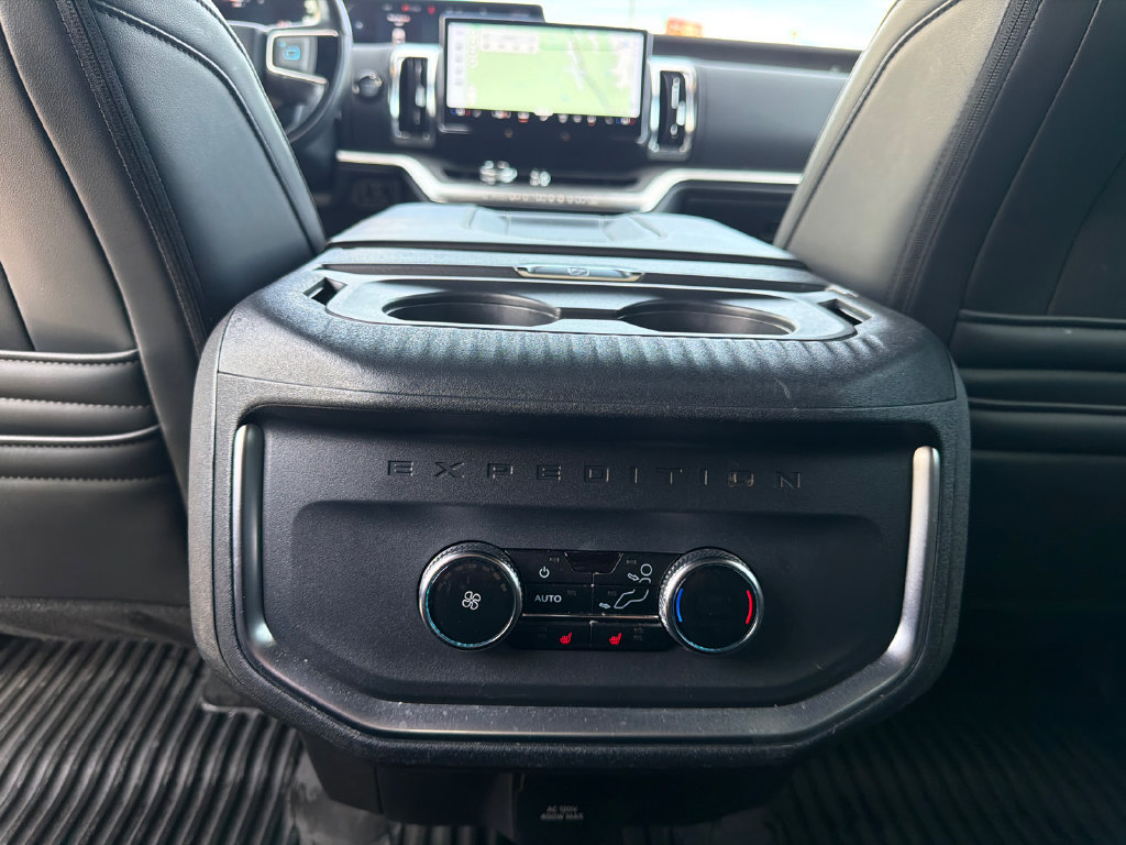 Used 2025 Ford Expedition Tremor AWD/4WD image 25