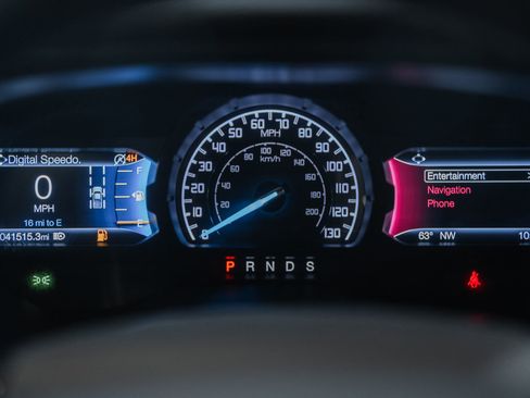 Certified 2019 Ford Ranger Lariat w/ Equipment Group 501A Mid image 52