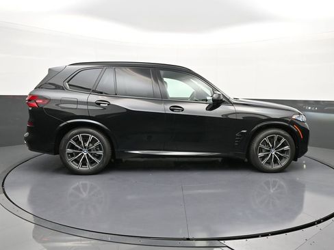 New 2026 BMW X5 xDrive50e w/ M Sport Package image 8