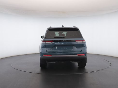 New 2026 Jeep Grand Cherokee Limited w/ Limited Altitude Package image 20