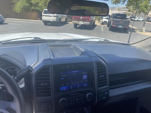 Used 2022 Ford F250 XL w/ Power Equipment Group AWD/4WD image 17