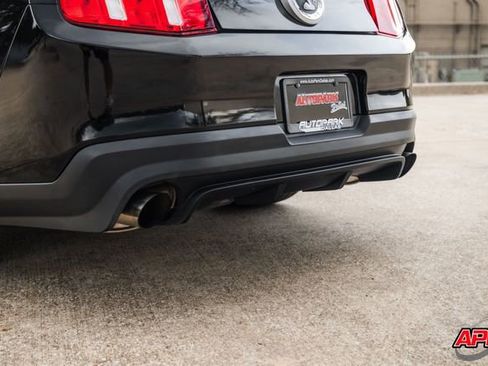 Used 2012 Ford Mustang Shelby GT500 w/ SVT Performance Pkg image 28