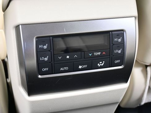 Used 2023 Lexus GX 460 Premium image 43