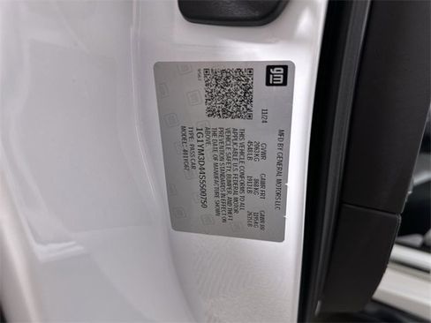 Used 2025 Chevrolet Corvette E-Ray image 32