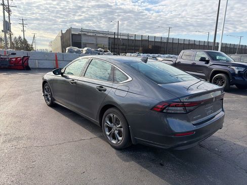 Used 2023 Honda Accord EX image 4