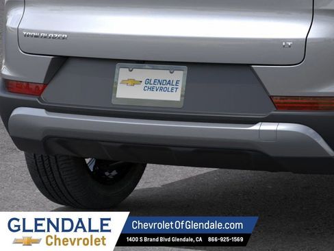 New 2026 Chevrolet TrailBlazer LT w/ Midnight Edition FWD image 14