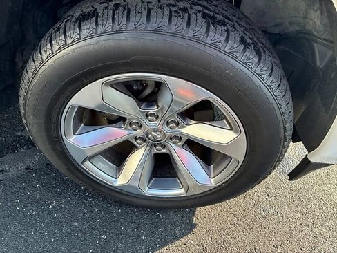 Used 2020 RAM 1500 Limited w/ Body Color Bumper Group AWD/4WD image 20