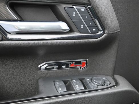 Certified 2024 GMC Sierra 1500 AT4 w/ Technology Package image 12