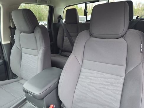 New 2026 Nissan Frontier S image 21