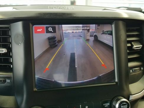 Used 2024 RAM 2500 Big Horn image 22