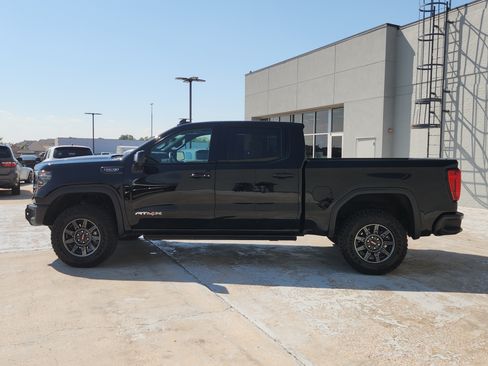 Used 2025 GMC Sierra 1500 AT4X AWD/4WD image 5