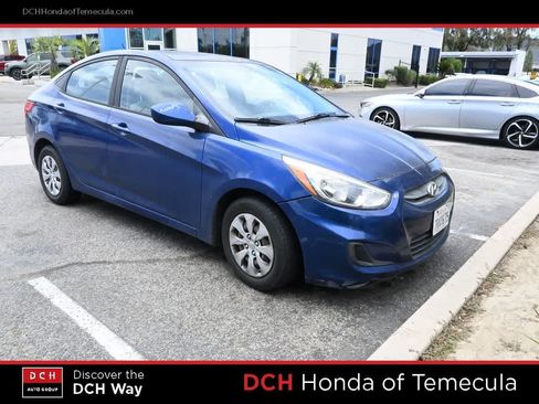 Used 2016 Hyundai Accent SE FWD image 2