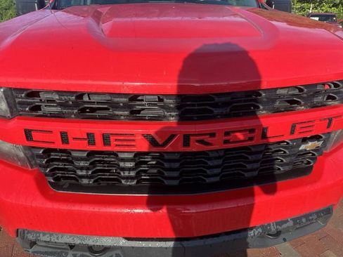 Used 2020 Chevrolet Silverado 1500 Custom w/ Custom Value Package AWD/4WD image 22