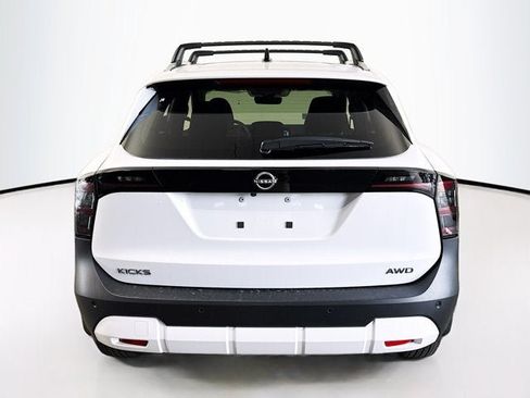 New 2026 Nissan Kicks SV w/ Interior Electronics Package AWD/4WD image 6
