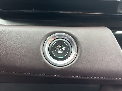 Used 2023 Cadillac Escalade ESV Sport Platinum image 35