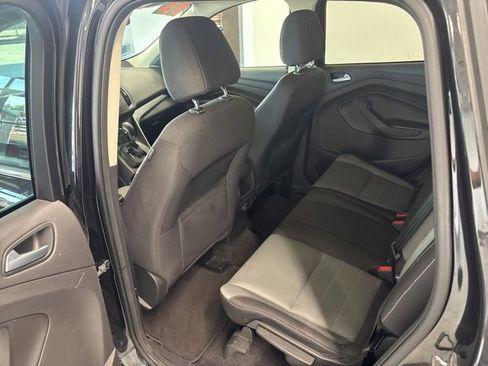 Used 2015 Ford Escape SE AWD/4WD image 19