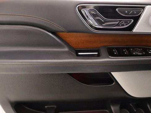Used 2023 Lincoln Navigator L Black Label image 18
