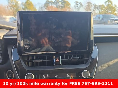 Used 2023 Toyota Corolla LE image 14