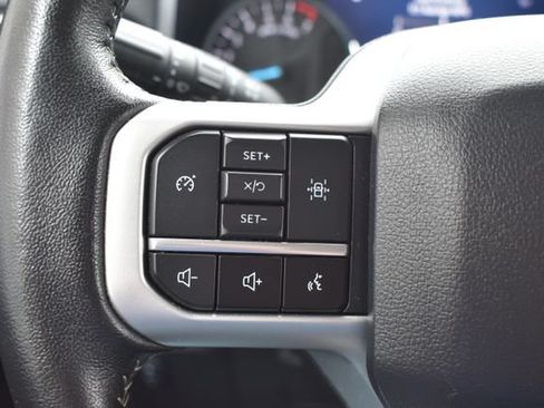 Used 2024 Ford Expedition XLT AWD/4WD image 22
