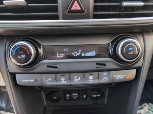 Used 2020 Hyundai Kona Ultimate AWD/4WD image 26